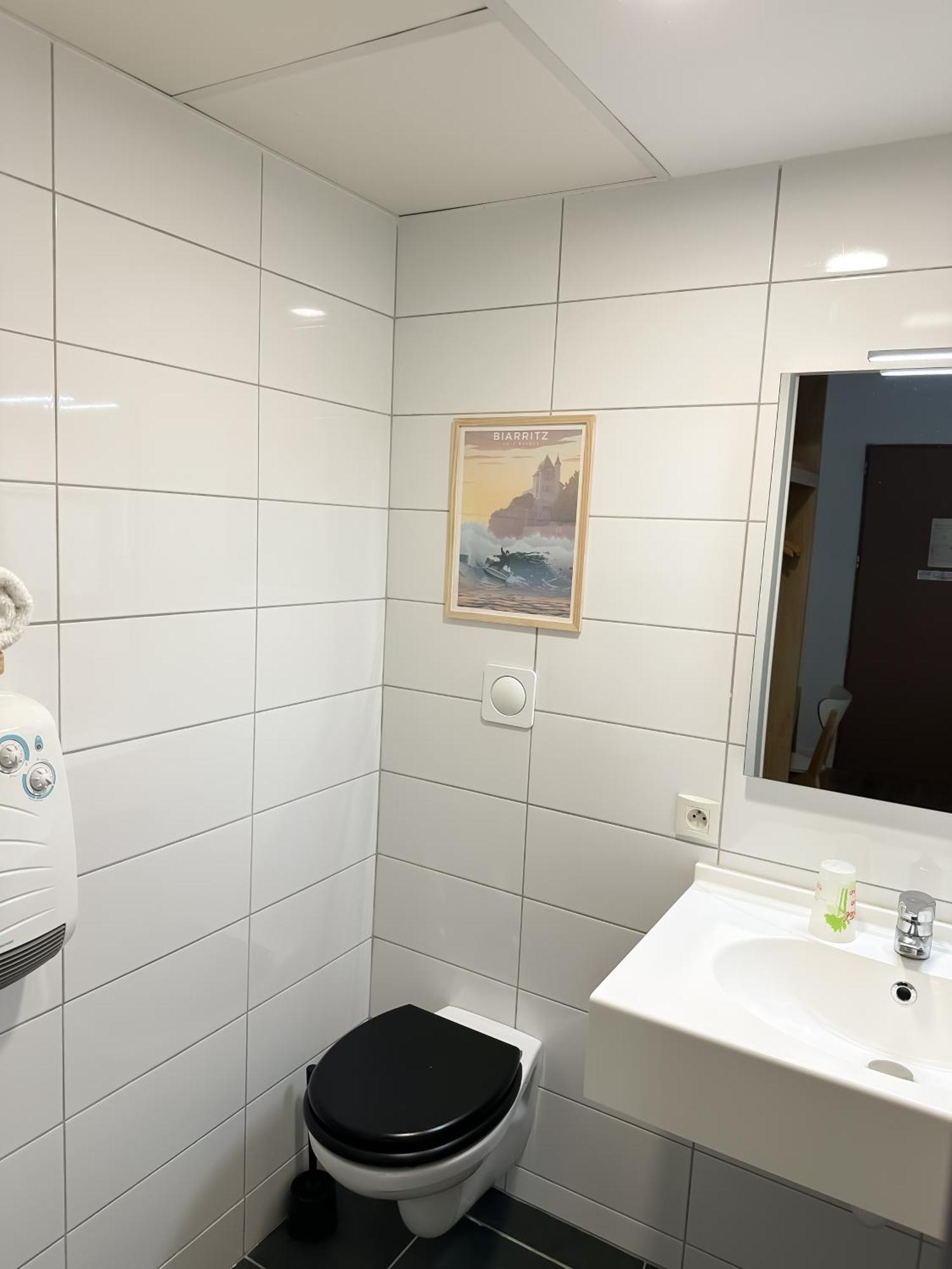 Sure Hotel By Best Western Mont-De-Marsan Saint-Pierre-du-Mont  객실 사진