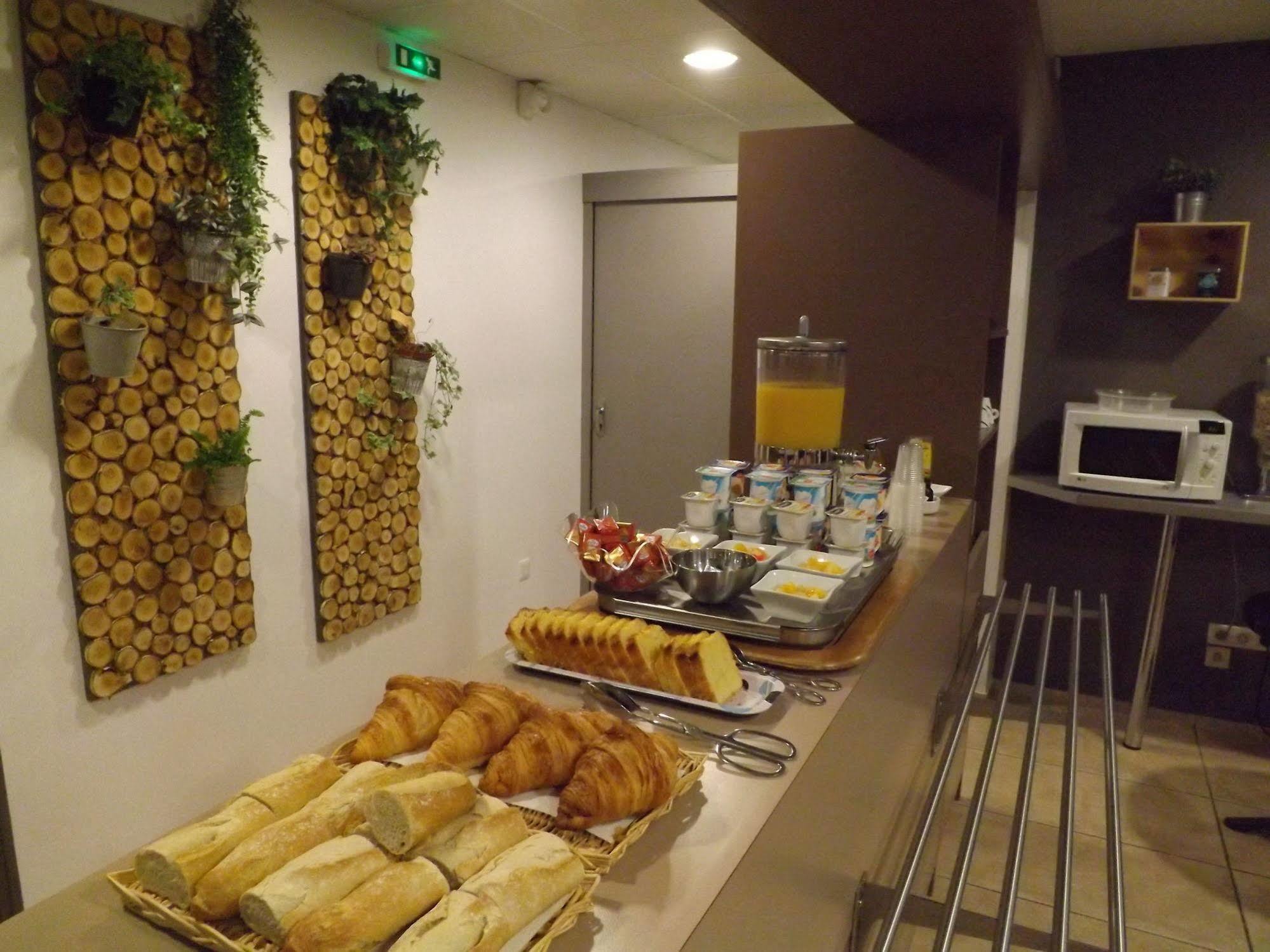 Sure Hotel By Best Western Mont-De-Marsan Saint-Pierre-du-Mont  외부 사진
